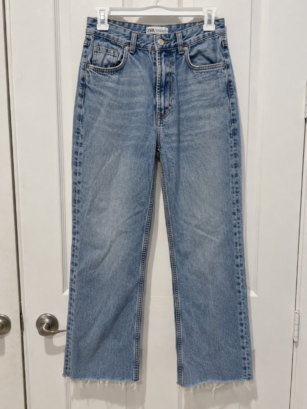 Zara Women’s US 4 Blue High Rise Straight Leg Jeans Raw Hem Y2K